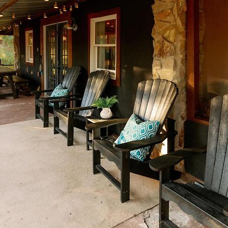 Villa Hot Tub Charming & Chic Mountain Gem On Sleepy Creek Berkeley Springs Exterior foto