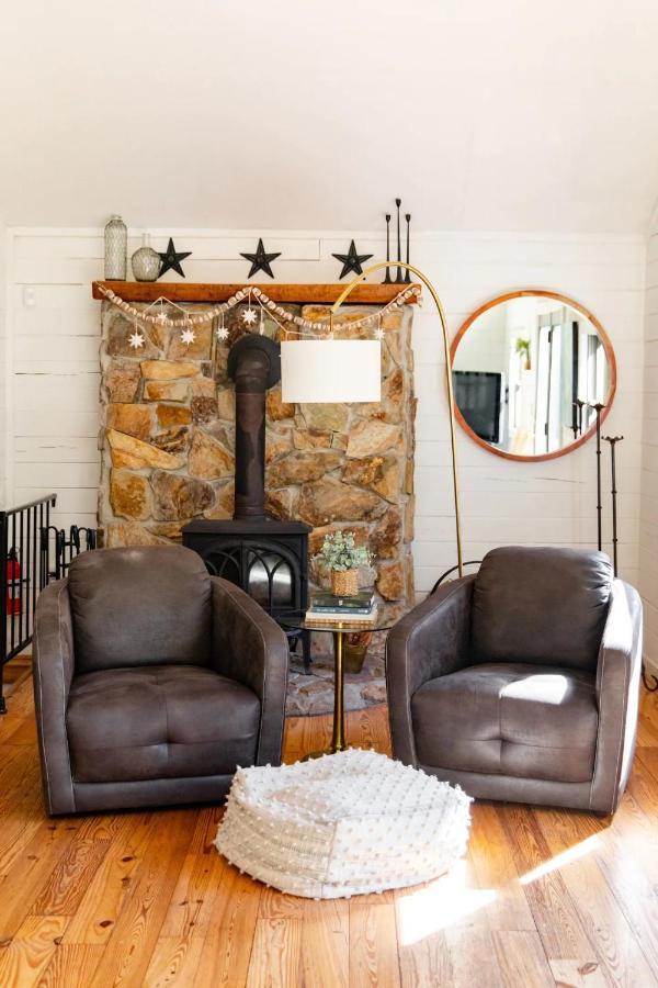 Villa Hot Tub Charming & Chic Mountain Gem On Sleepy Creek Berkeley Springs Exterior foto